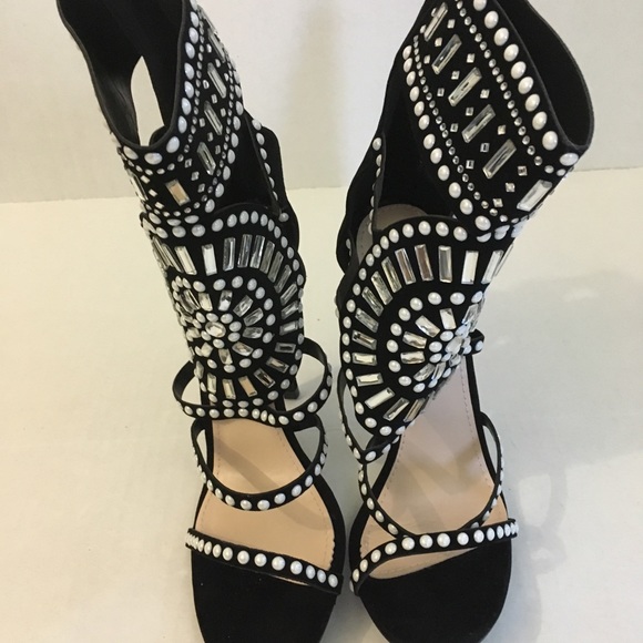 Black Suede Heels with Embellishments. Size 8.5 - Picture 3 of 8